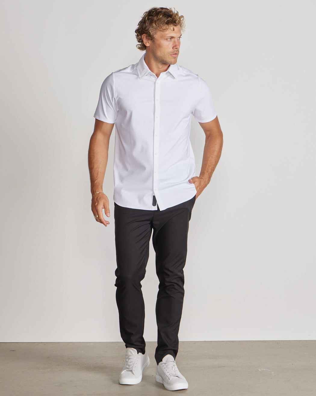 Executive Stretch 2.0 Short Sleeve Button Down