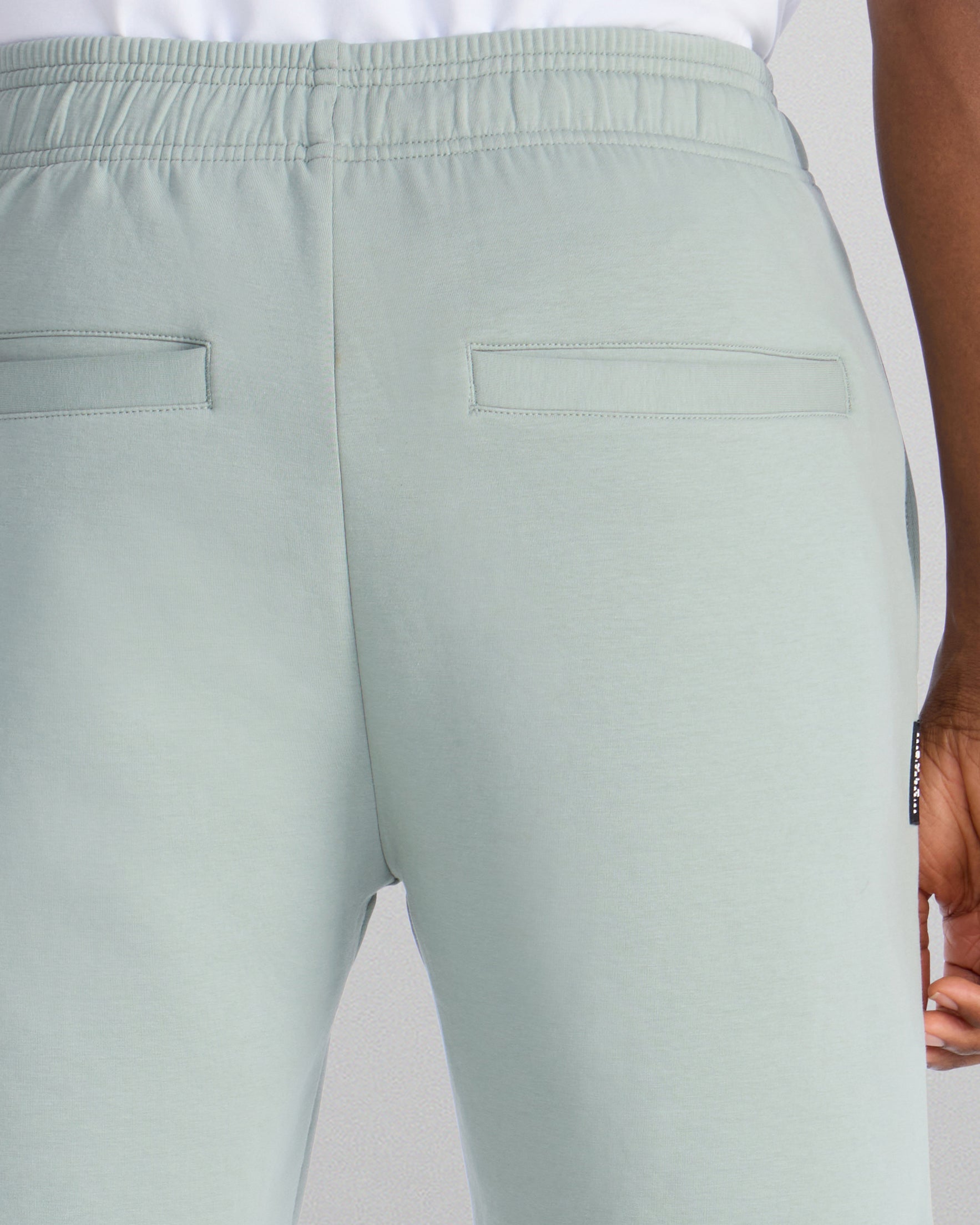 Roamknit Short