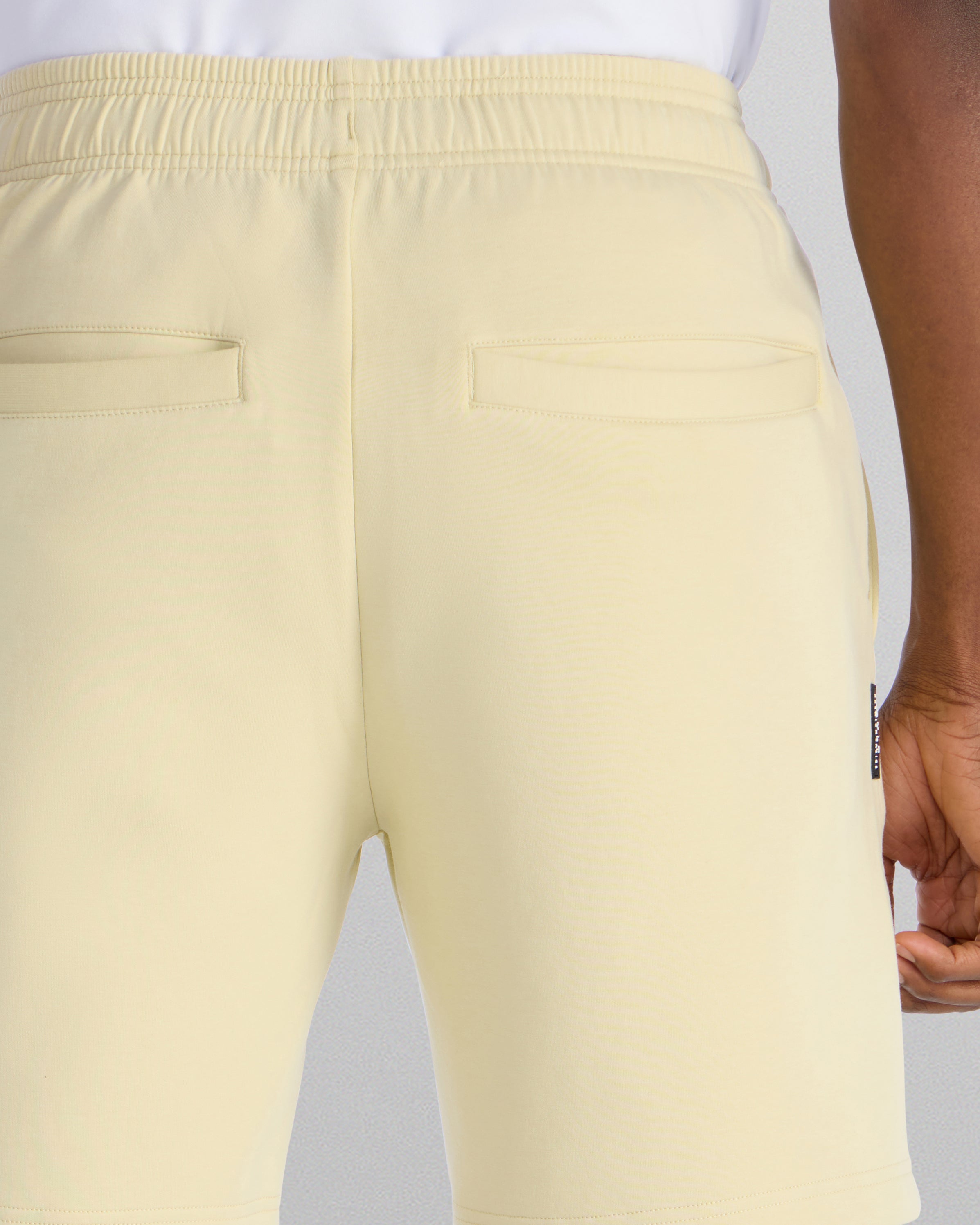 Roamknit Short