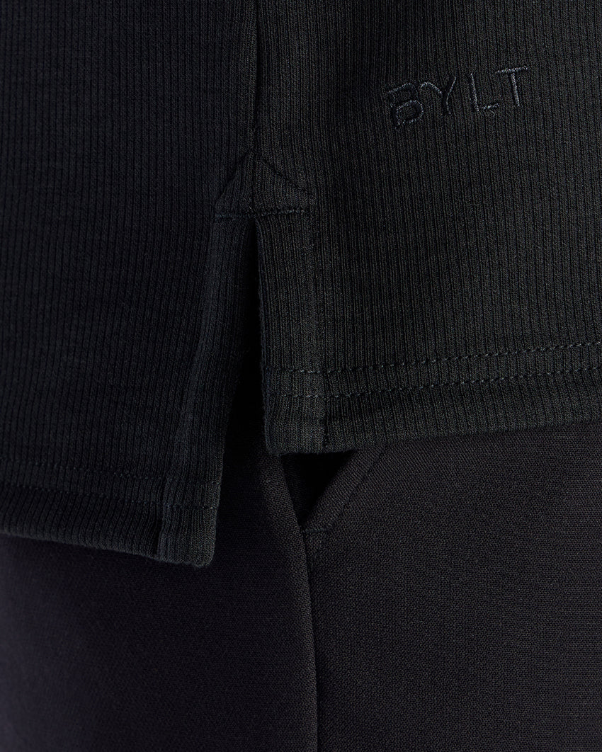 Micro Rib Short Sleeve Split-Hem