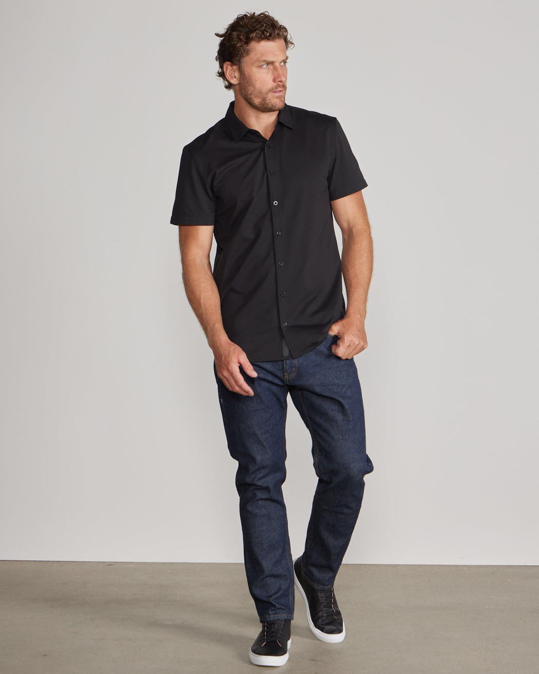 Vista Stretch Short Sleeve Button Down