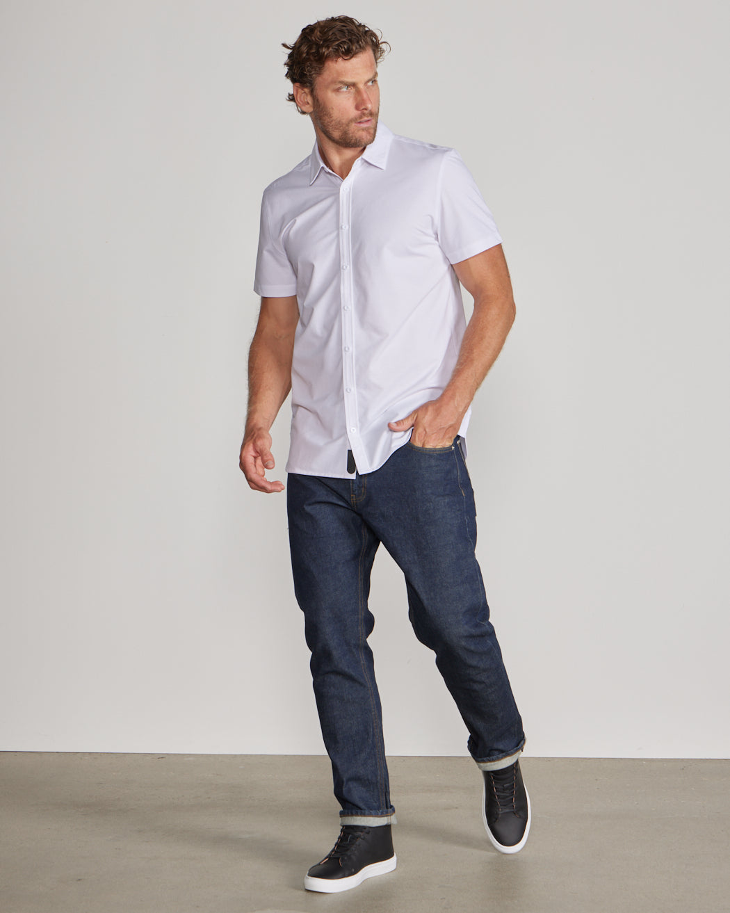 Vista Stretch Short Sleeve Button Down